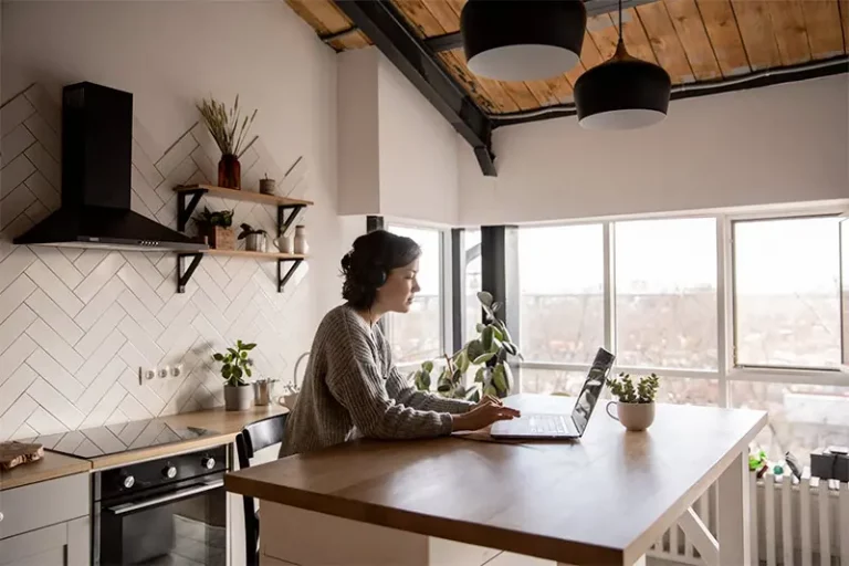 wfh woman in kitchen